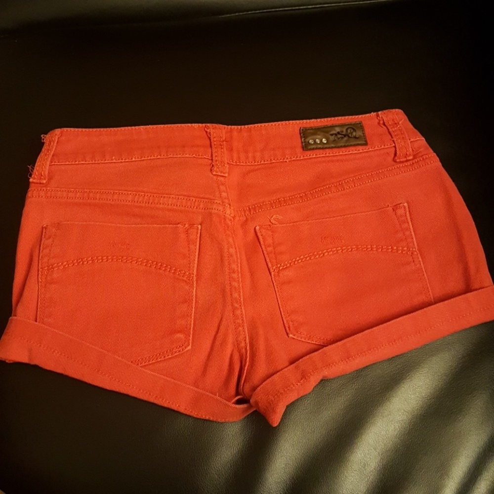 Shorts - Picture 2 of 2